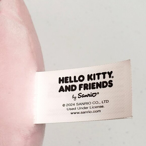 Sanrio Hello Kitty & Friends Cinnamoroll Pink Monochrome 2024 Jazwares Plush - Picture 3 of 7